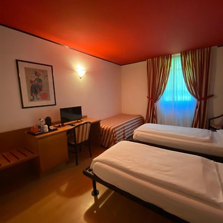 Albergo Aprica Garni Extérieur photo