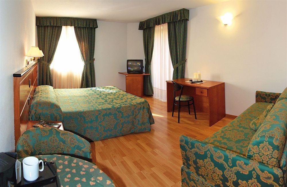 Albergo Aprica Garni Extérieur photo